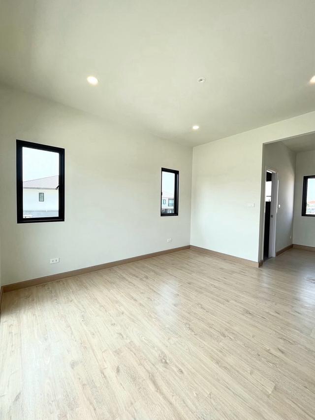 Regent 160 Sqm. บ้านเดี่ยว 2 ชั้น ขนาด 3 ห้องนอน 3 ห้องน้ำ 2 ที่จอดรถ 8