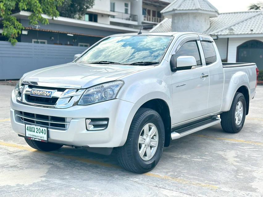 Isuzu Dmax HiLander 2.5 Z Auto ปี 2015 84,000 กิโลเมตร รูปที่ 2