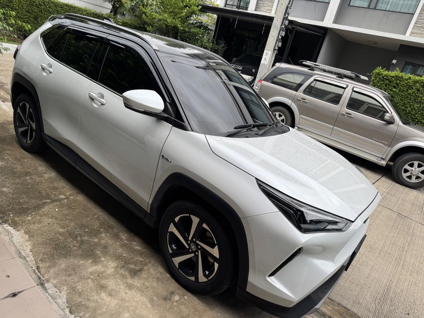 2024 Toyota Yaris Cross 1.5 (ปี 23-29) HEV Premium SUV