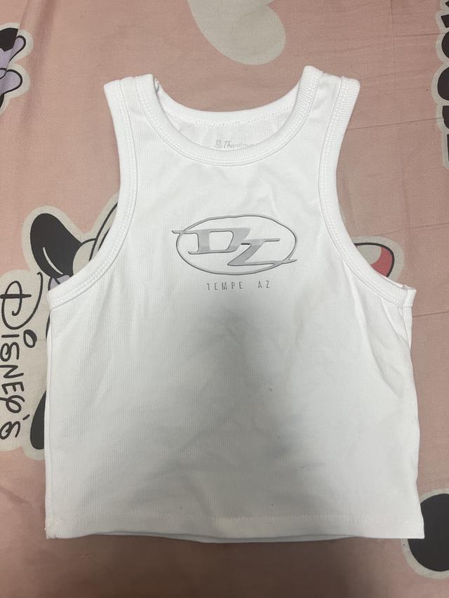 เสื้อกล้ามครอป