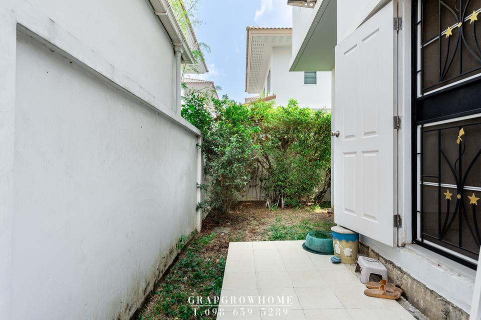 ขายบ้านแฝดสไตล์บ้านเดี่ยว กรูฟ วิลล์ บางนา เงียบสงบ เป็นส่วนตัว พร้อมอยู่ ใกล้เมกะบางนา เพียง 5 นาที ทำเลดี เดินทางสะดวก 17