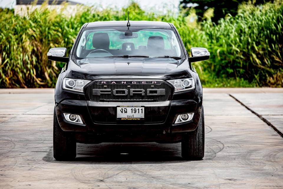 Ford Ranger 2.2 XLT Hi-Lander Double Cab ปี 2017 สีดำ เกียร์ออโต้ 2