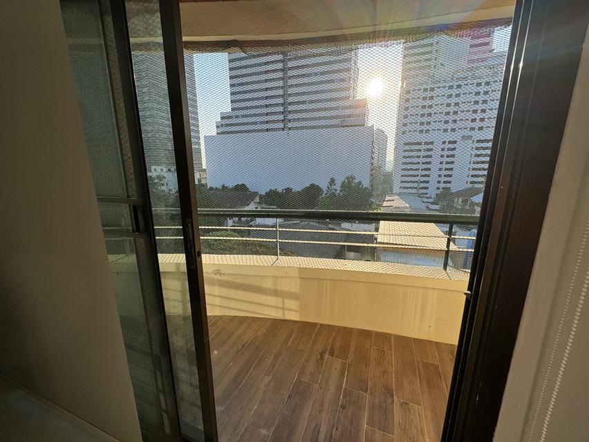 คอนโดวราสุภา ซอย1 พหลโยธิน 2ห้องนอน 2ห้องน้ำ 7