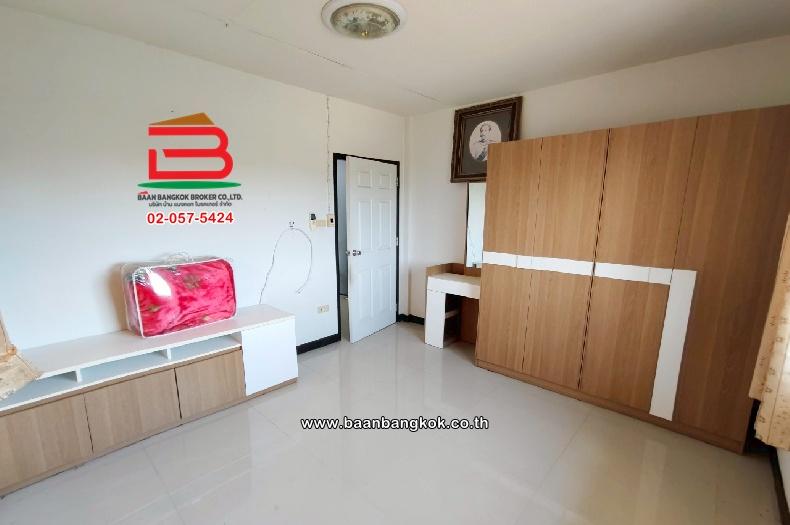 บ้านเดี่ยว หมู่บ้าน ช.รุ่งเรือง 8 เนื้อที่ 40 ตร.ว (ใกล้ MRT คลองบางไผ่) ตำบลพิมลราช อำเภอบางบัวทอง นนทบุรี 10