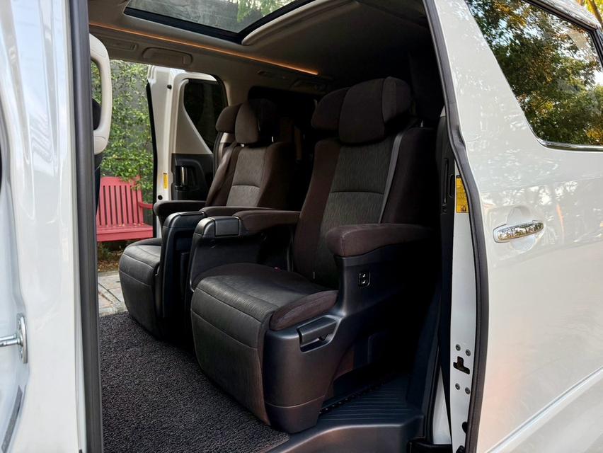 (แจ้งรหัสรถ CH3484) #Toyota #Vellfire 2.4 ZG ปี 2014 สีขาว รูปที่ 11