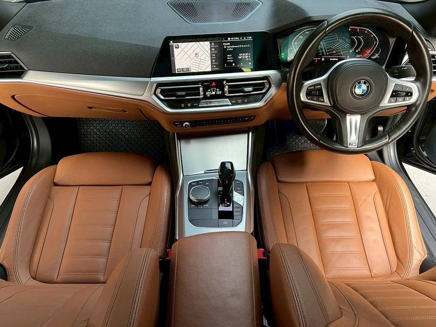 BMW 320d M Sport Sedan 9