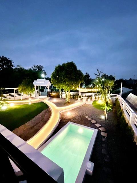 แยกหนองจ๊อม สันทราย ตกแต่งพร้อมอยู่ เช่าบ้านพักพูลวิลล่า2 ชั้น พร้อมสระว่ายน้ำส่วนตัว149 ตร.วา. รร.บ้านศรีบุญเรือง 1.3 ก 2