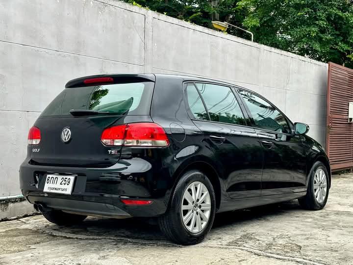 Volkswagen Golf สีดำ 2