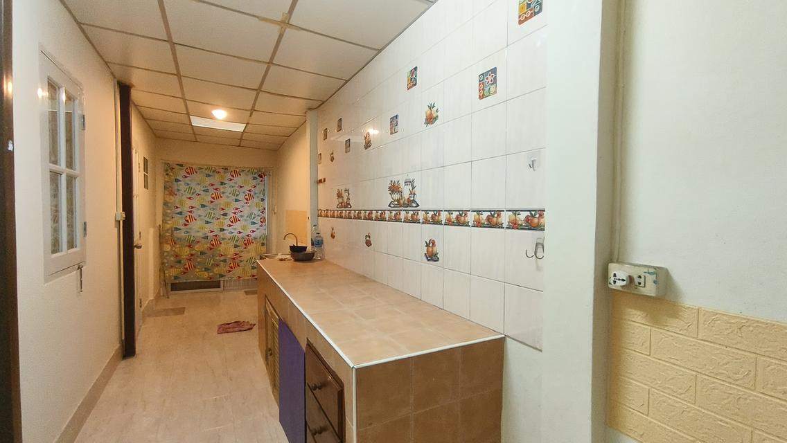 บ้านบุรีรมย์ รามอินทรา-ซาฟารี บ้านตกแต่งพร้อมอยู่ ติดถนนใหญ่ 7