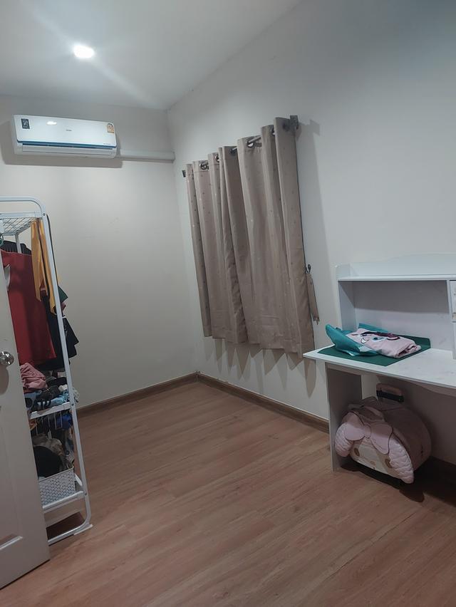 บ้านทาวน์โฮม 2 ชั้น พร้อมเข้าอยู่ 9