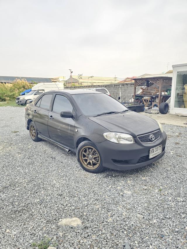 TOYOTA VIOS 1.5 MT ปี 2005 แท้ ไม่เคยแก๊ส เครื่องดี เกียร์ดี เข้าชิด แอร์เย็น กระจกไฟฟ้า สีไม่สวยทั้งคัน ช่วงล่างดี ขับขี่ได้