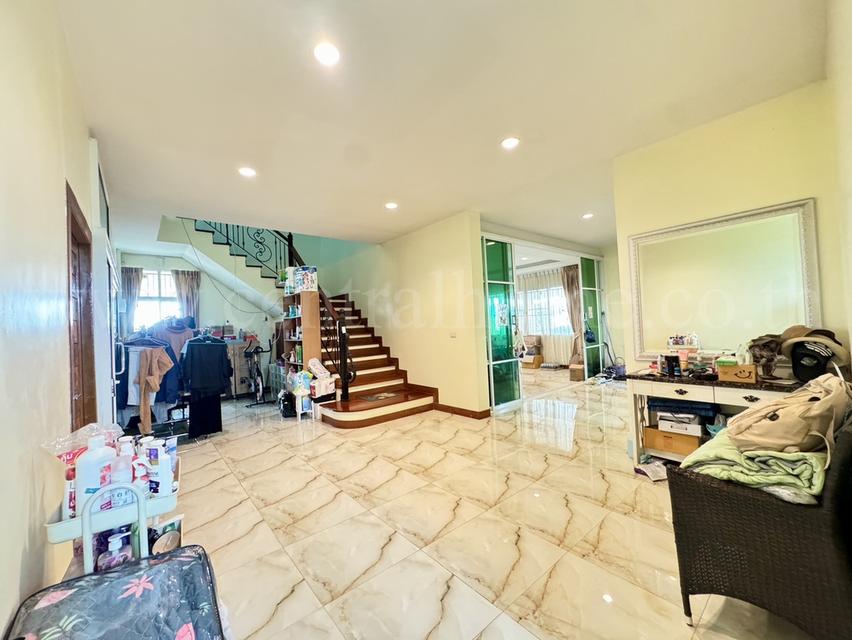 บ้านเดี่ยว 500 ตร.วา เรียบคลองบางโพธิ์เหนือ สามโคก ปทุมธานี เฟอร์ครบ พร้อมอยู่ 9