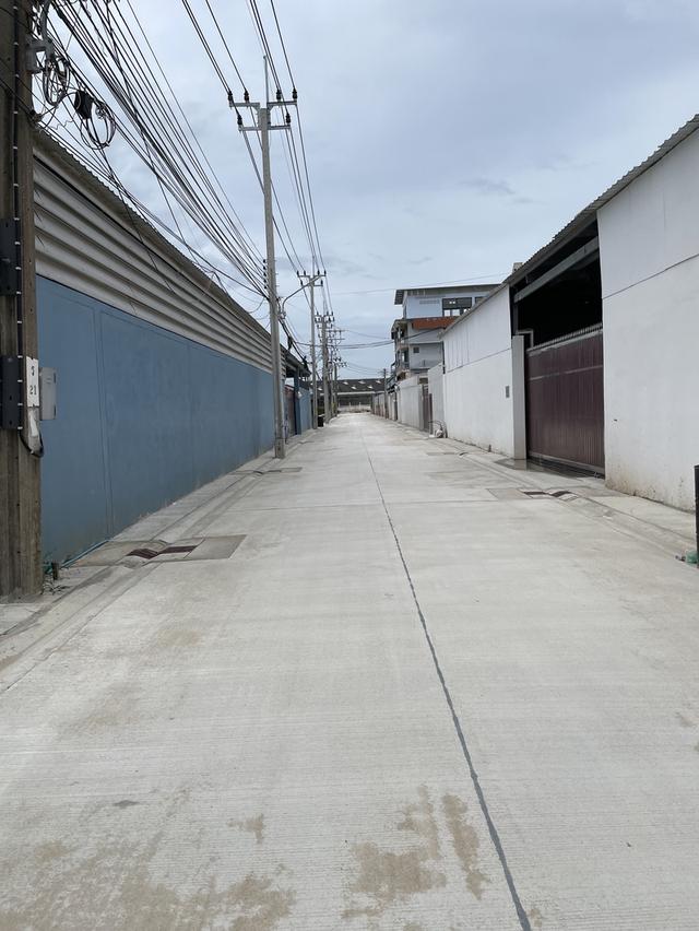 ขายที่ดินถมแล้ว แปลงสวย ขนาด 608 ตรว. ติดถนน 2 ด้าน บางกะดี่ 19 แยก 8 และ เทียนทะเล 20 แยก 14 ใกล้ถนนวงแหวนกาญจนาภิเษก 9