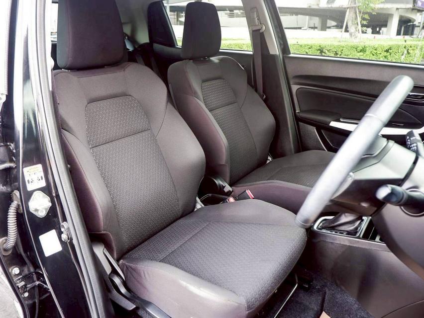 Suzuki Swift 1.2 GLX Navi เกียร์ Auto สีดำ ปี 2020 13