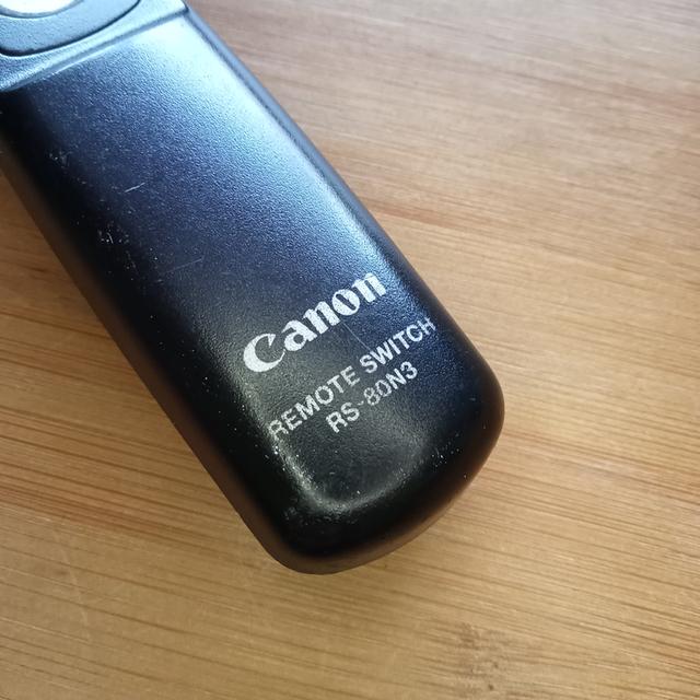 รีโมทกล้อง Canon Remote Switch RS-80N3 สภาพดี 490 บาท รวมส่ง รูปที่ 6