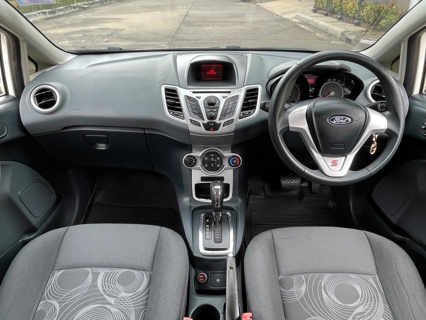 FORD FIESTA 1.6 TREND HATCHBACK ปี 2011 AUTO 8