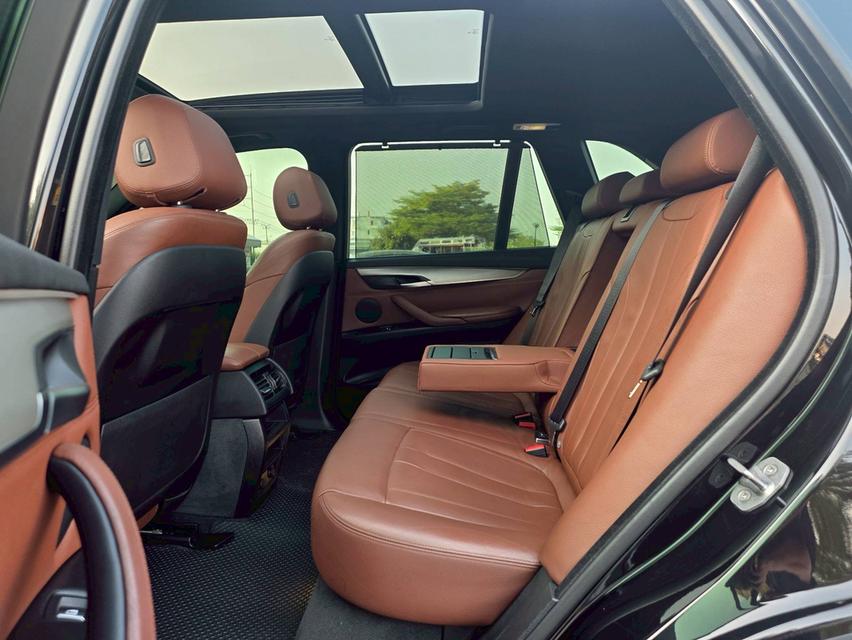 รหัสรถ NC1133 📍 BMW✳️ X5 xDrive40e M Sport [F15] รูปที่ 18