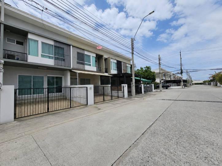 บ้านพร้อมอยู่ อินดี้ บางนา กม.26 บรรยากาศดี โครงการน่าอยู่ 1