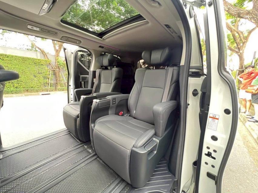 TOYOTA ALPHARD 2.5 HYBRID SRC PACKAGE 4WD ปี 2021 สีขาว 7