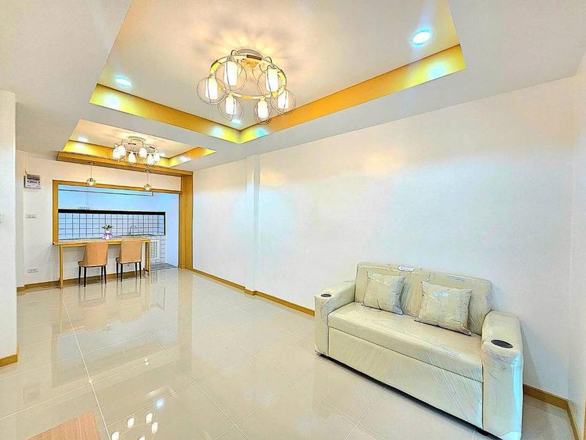 หมู่บ้านบัวทอง4 8