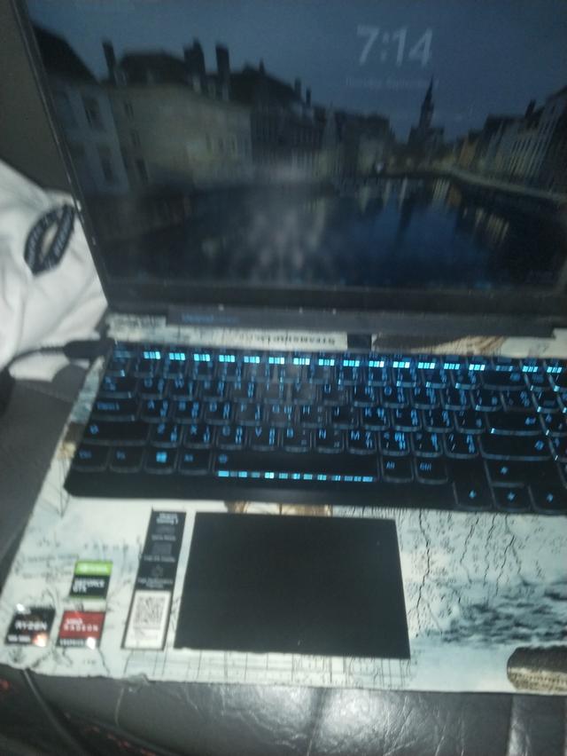 โน๊ตบุคlenovo 3