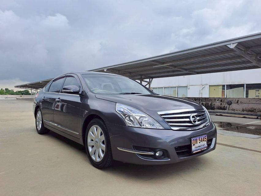 Nissan Teana 2.5 XV รุ่นท็อปสุด ปี 2011 หลังคาซันรู๊ฟ สภาพสวยมาก มือเดียวจากป้ายแดง