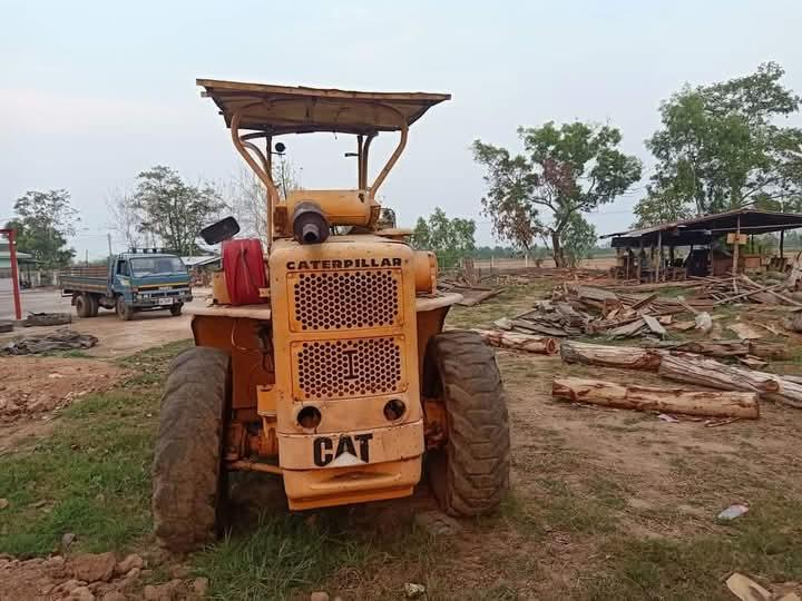 ขายรถตักล้อยาง CAT922 4