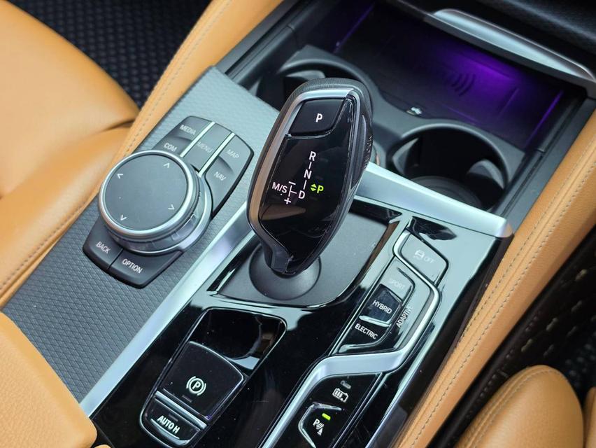 BMW 530e M SPORT LCI ปี 2022 (G30) รถศูนย์มือเดียว เจ้าของเดียว ประวัติศูนย์ครบทุกระยะ รูปที่ 12