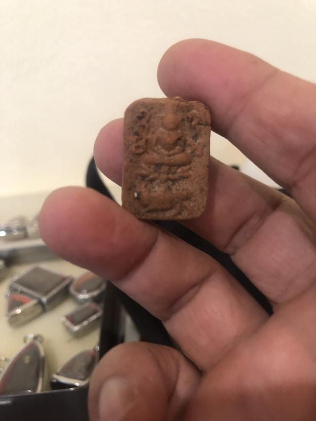 หลวงพ่อปานวัดบางนมโคพิมพ์ขี่ปลากัด