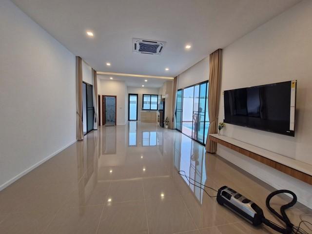 ขายบ้านเดี่ยวสร้างใหม่พร้อมสระว่ายน้ำ ใกล้โรงเรียนนานาชาติรีเจ้นท์ ใกล้ขอบอ่างมาบประชัน 6