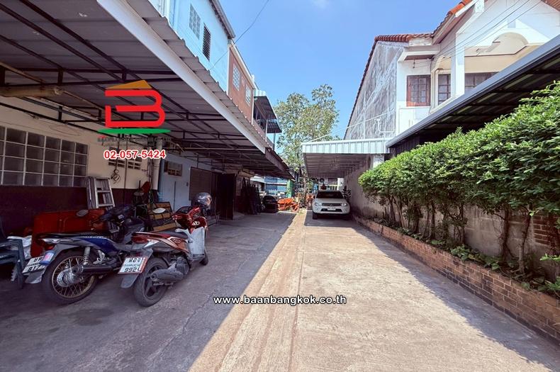 อาคารพาณิชย์ ถนนเฉลิมพงษ์ (ใกล้ตลาดวงศกร) เนื้อที่ 50 ตรว. แขวงสายไหม เขตสายไหม 11