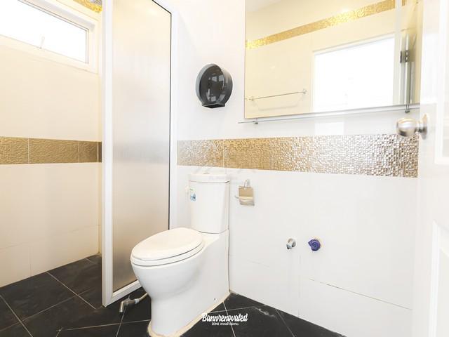 ขายโฮมออฟฟิศ 4 ชั้น 627 ตรม. ย่านลาดพร้าว 110 แยก 4 รีโนเวทใหม่ โปร่งโล่ง ใกล้รถไฟฟ้าสายสีเหลือง ใกล้เลียบด่วน 8