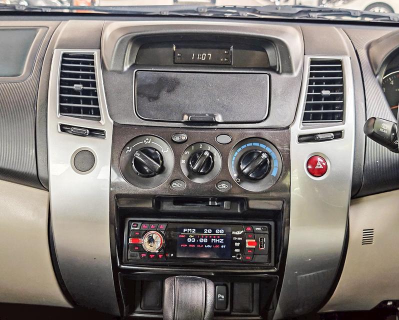 2013 MITSUBISHI PAJERO SPORT 2.5 GLS 7