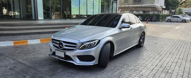 Mercedes-Benz C300 AMG topสุดในซีรีย์ พร้อมใช้ · Sedan · ขับไปแล้ว 140,000 กิโลเมตร