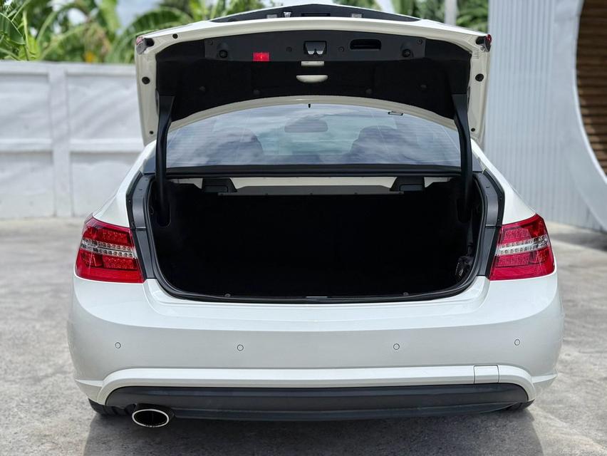 Benz E200 Coupe ปี12 รูปที่ 17