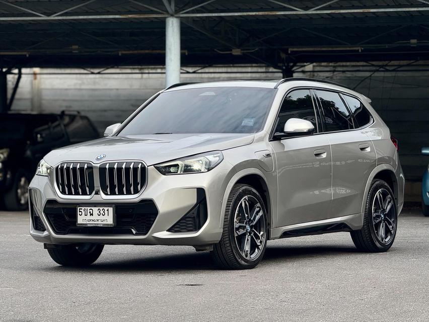 BMW X1 xDrive30e M Sport (Plug-in Hybrid)Y2024 คุ้มค่าคุ้มราคา วารันตีล้นๆเหลือรถบ้างเดิม ป้ายแดง มือเดียว