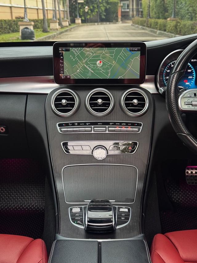 Benz C220d AMG Dynamic รุ่น Top ดีเซลล้วน W205 ปี 2022 หลังคาแก้ว เจ้าของเดียว ใช้งาน 6 หมื่นโล วารันตีศูนย์ถึง 2027 รูปที่ 16
