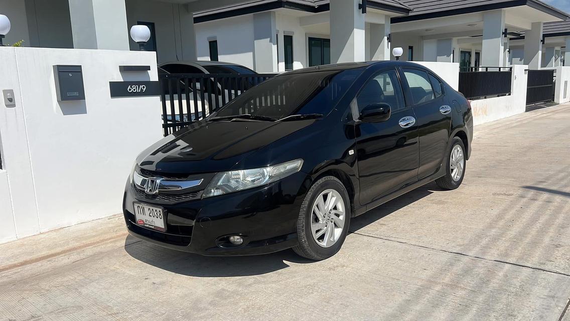 ขายด่วน Honda City สีดำแวววาว ปี 2010