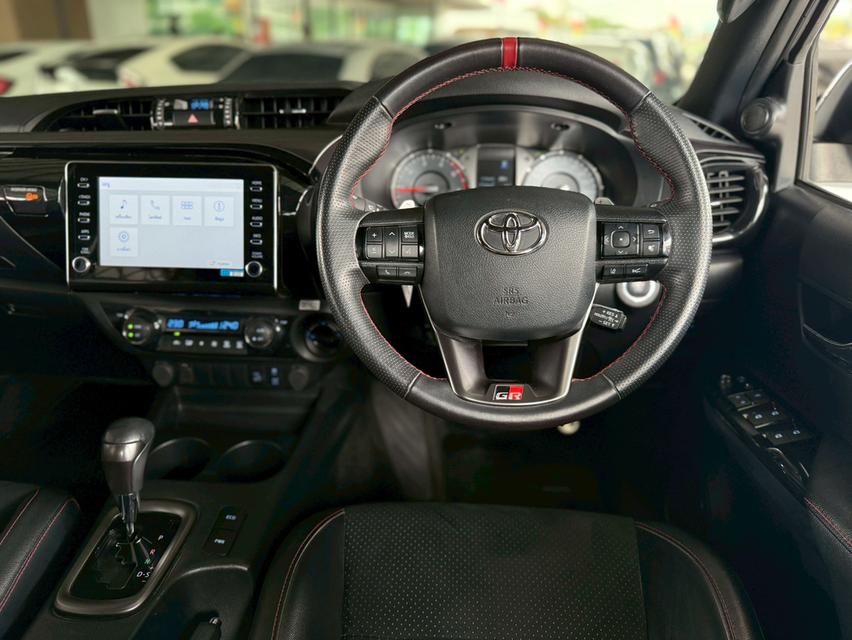 TOYOTA HILUX REVO 2.8 GR SPORT 4WD 2023  8