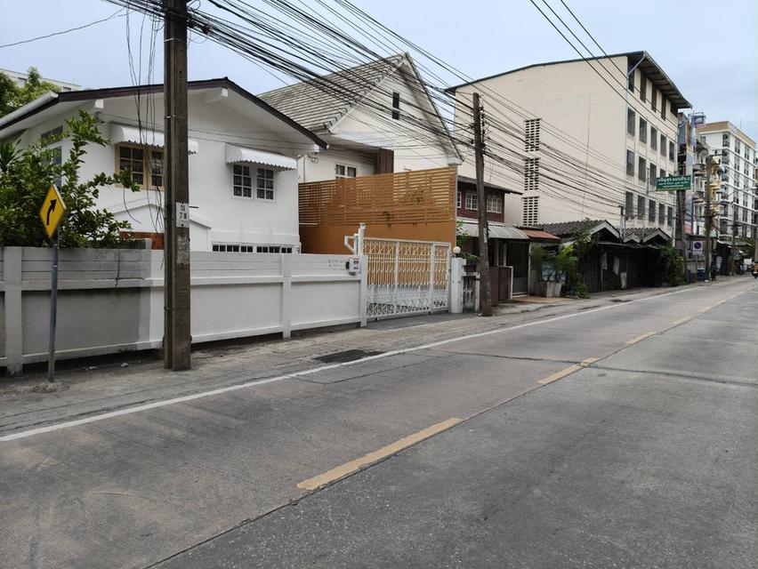 ขายบ้านเดี่ยวบางนา ลาซาล สุขุมวิท105 ใกล้รถไฟฟ้า BTSแบริ่ง บางนา ติดถนนสุขุมวิท105 ขายพร้อมผู้เช่าปีละ 5แสน ออกถนนบางนาตราดได้ ทำกิจการได้ 0879074045 2