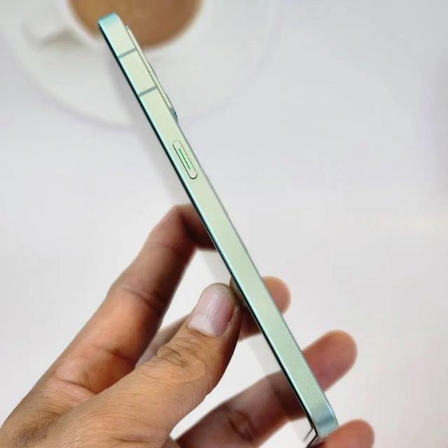 OPPO Reno 6 สี Aurora มือสอง 2