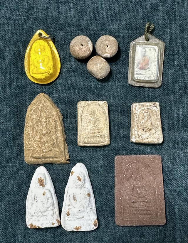 🙏พระบ้าน องค์ละ500พร้อมจัดส่ง(ลูกค้าสนใจองค์ไหนแจ้งได้ค่ะ)