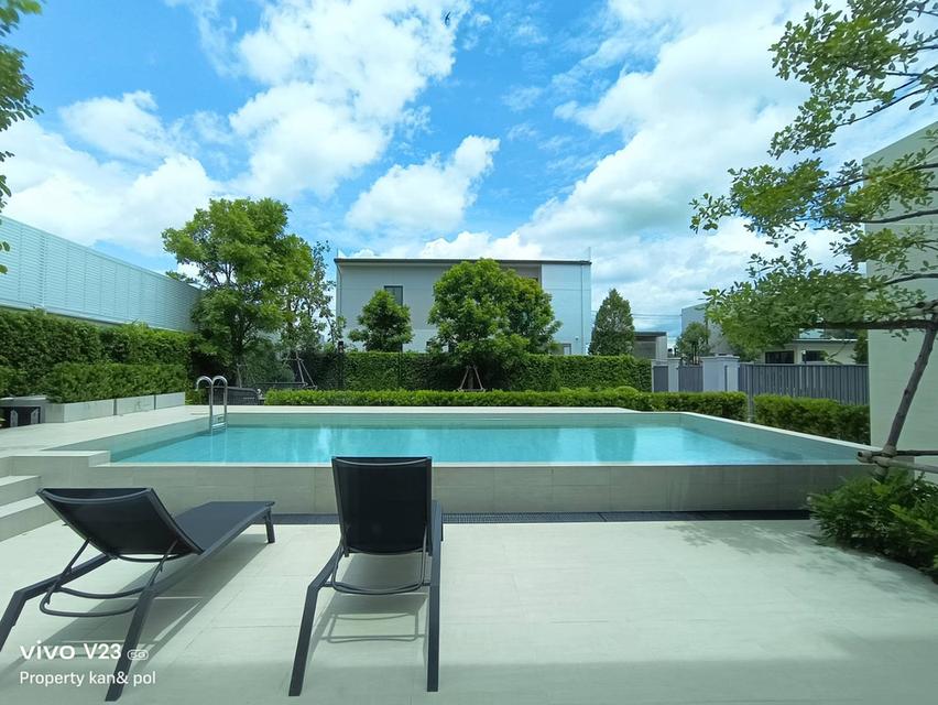 ขายบ้านเดี่ยวหรู Private Pool Villa บ้านใหญ่ 238 ตร.ว. พื้นที่ใช้สอยกว่า 720 ตร.ม. มาพร้อม 4 ห้องนอน* และที่จอดรถมากกว่า 6 คัน*  10