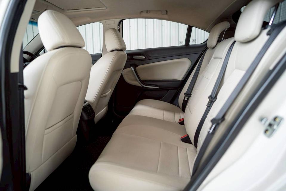 MG 6 1.8 X Turbo Sunroof DCT ปี 2018  โฉม ปี14-ปัจจุบัน มือเดียวป้ายแดง 14