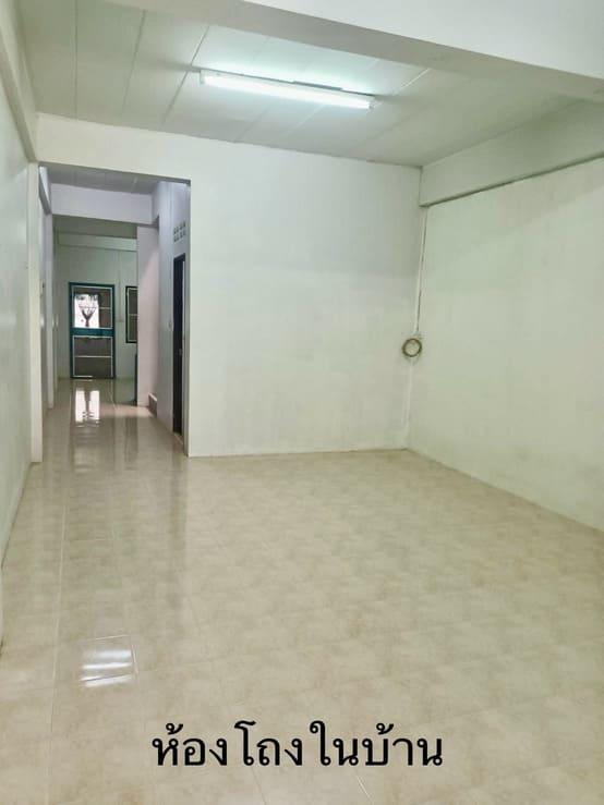 ขายทาวน์เฮ้าส์ 2 ชั้น ย่านท่าวัง นครศรีธรรมราช 3 นอน 2 น้ำ 1.35 ล้านบาท