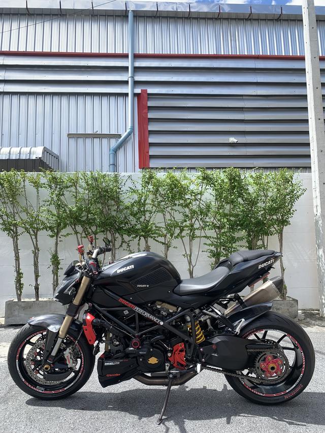 StreetFighter 848 ปี 2013 9