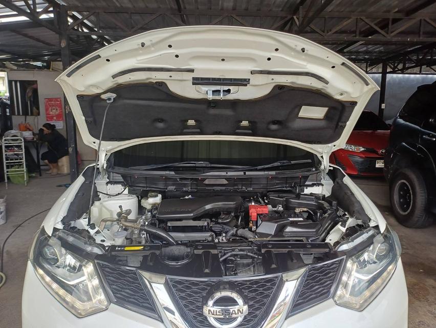 ปี2015 NISSAN X-TRAIL 2.0 เบนซิน AUTO TOP ขับ 4 ล้อ 7ที่นั่ง ไม่เคยดมแก๊ส 8