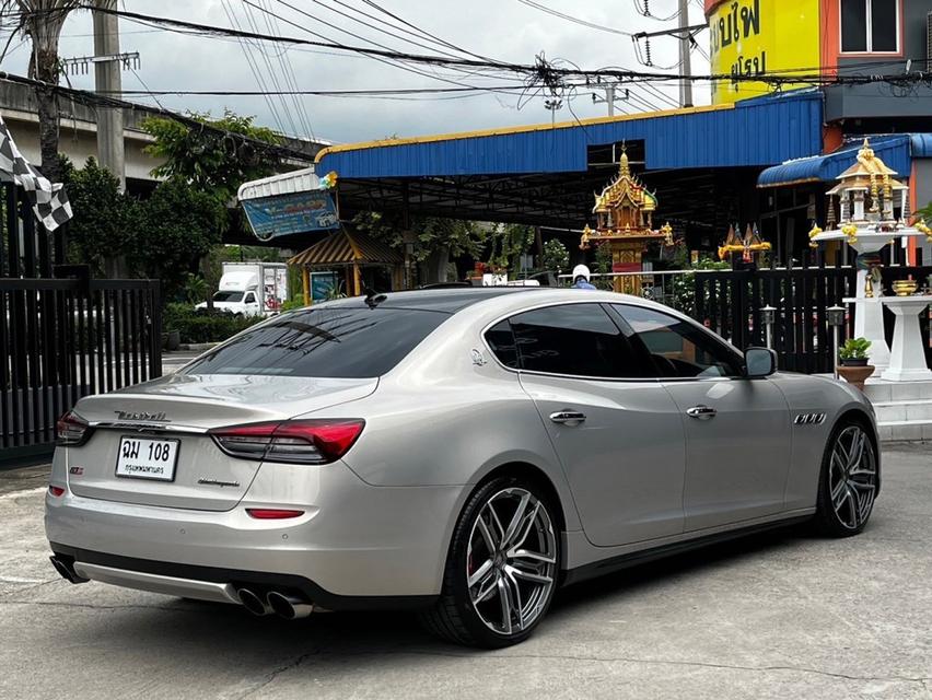 Maserati Quattroporte GTS สี Champagne ใช้งานมาเพียงแค่ 41,xxx km เท่านั้น รถปี 2014  4