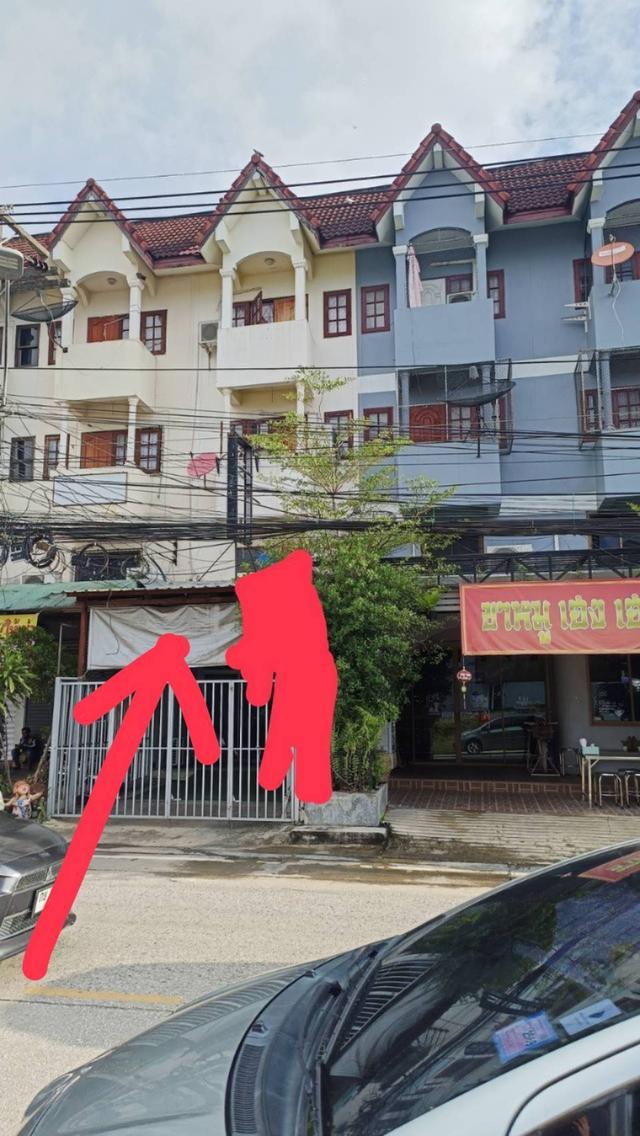 ตึกแถว หนองเป็ด นิคม -Big C  ต.บ้านกลาง เมืองลำพูน 2