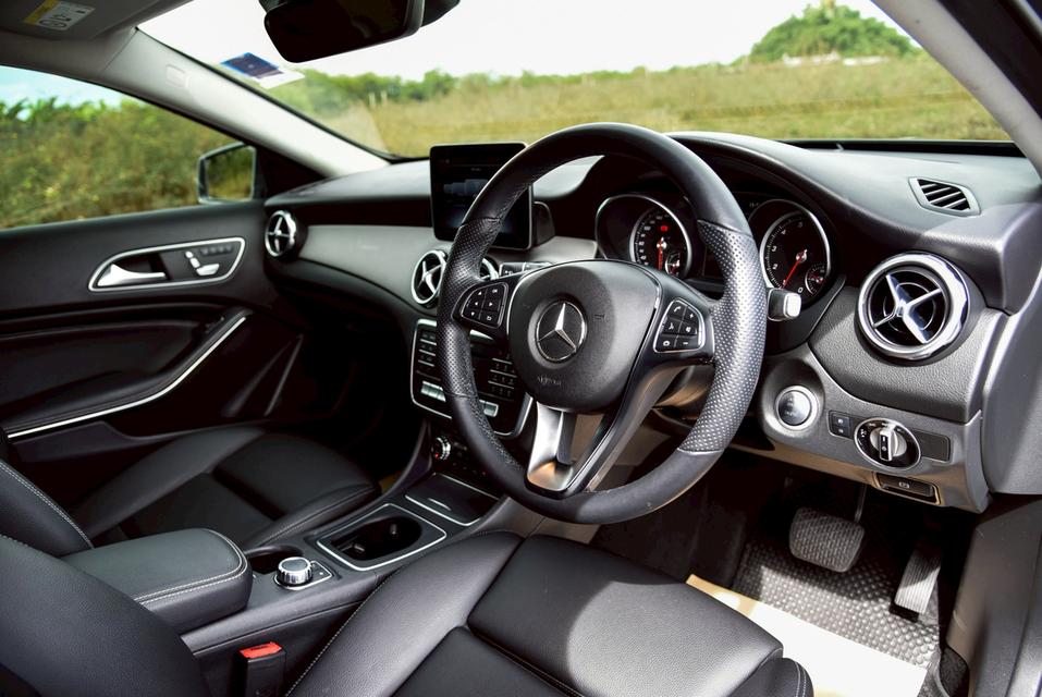 รหัสรถ CBL6544 Mercedes-Benz GLA200 1.6 Urban W156 AT 2020 9